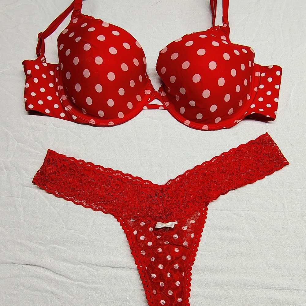 Victoria's Secret Red Lace Bra